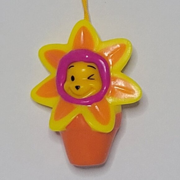 Winnie The Pooh Peek-a-Pooh #12 Garden Series Complete Set Of 8 + 1 Vending Card - Picture 12 of 16